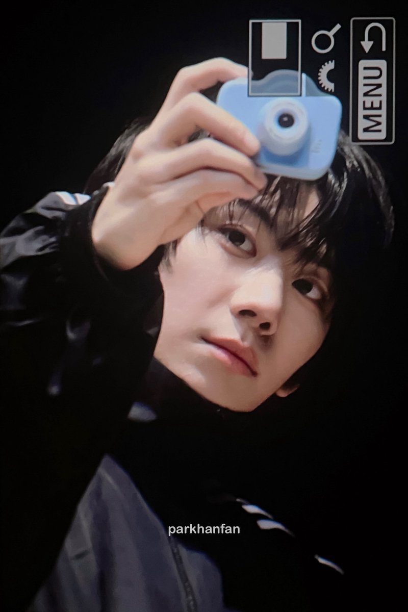 he keeps on getting more dangerously handsome each day 😭