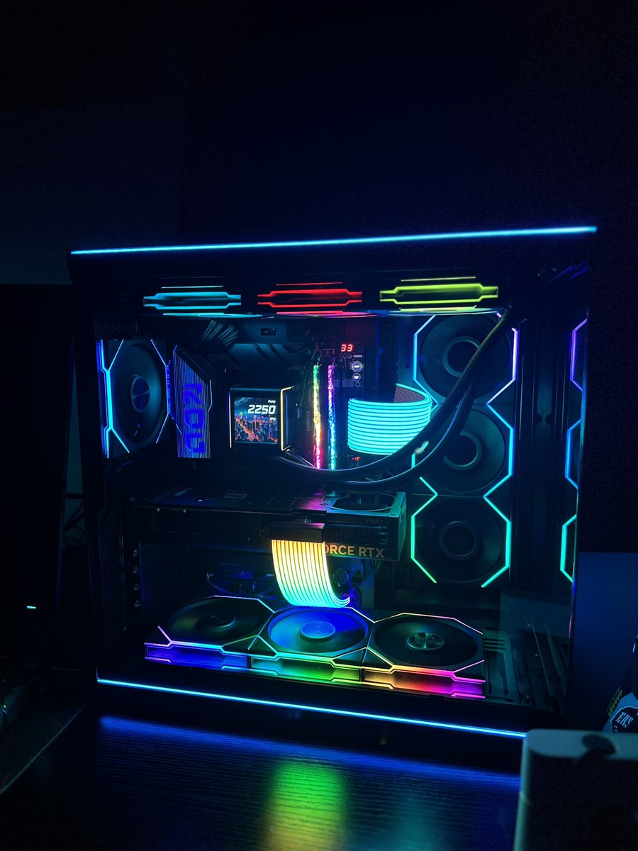 New pc fully tuned by @LookitsAllSkill <a href="/Nexzou/">Nexzou</a> appreciate goats