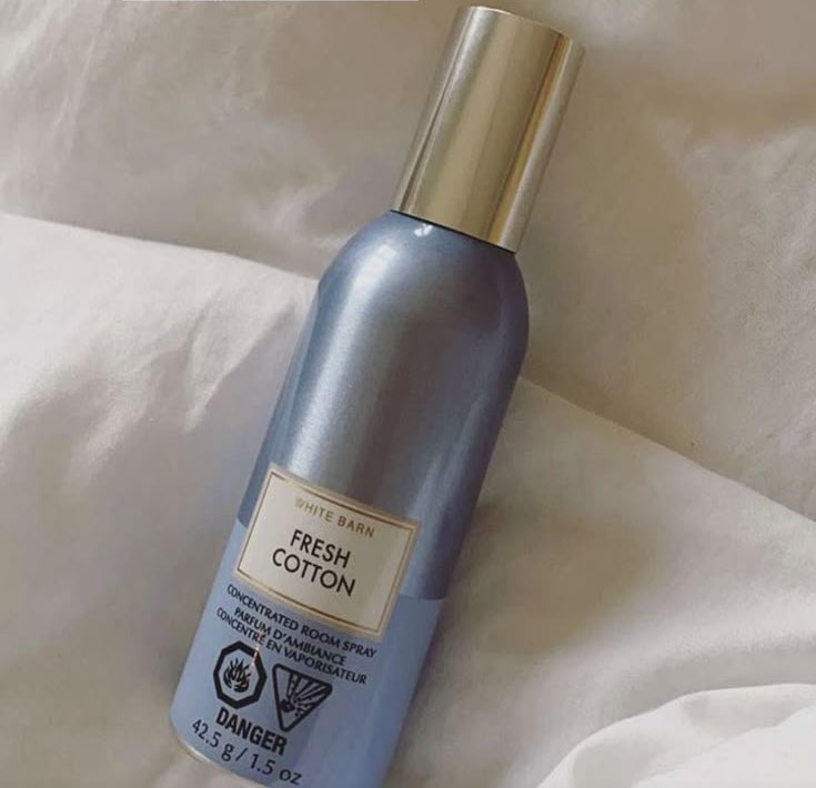 هالمعطر من باث اند بودي ريحته في الغرفه مجنونه مو طبيعي كيف توصل الريحه لاخر البيت يجنننننننننننننننننننننن