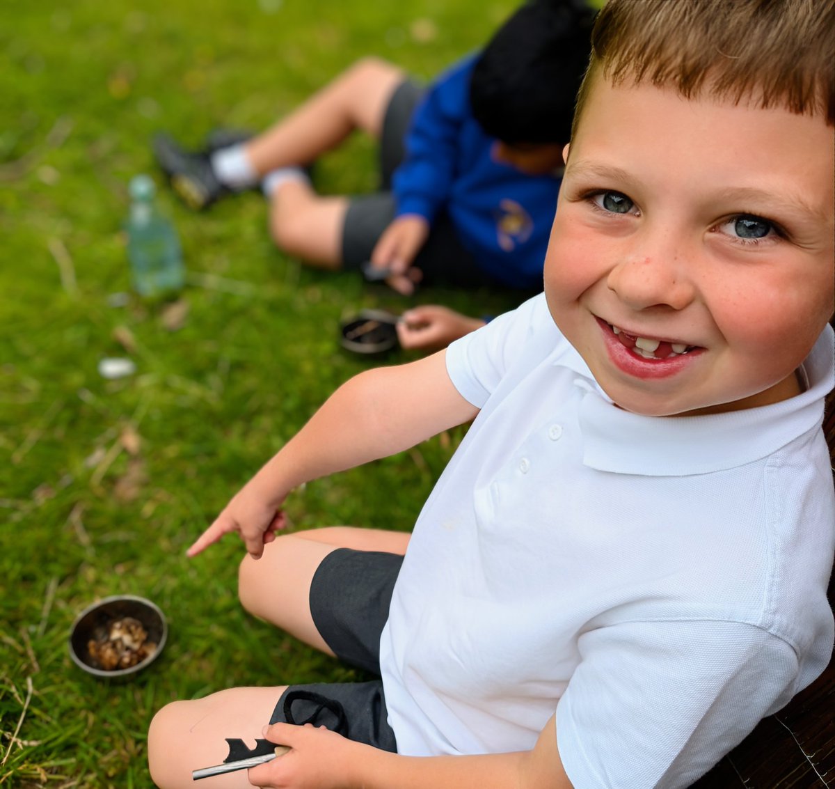 GoWildOutdoors's tweet photo. And that's a wrap of our Forest school club for the academic year with @stjosephskly @bcw_cat The kids enjoyed turning a bright crafty stick! We loved what they made. We finished off our session with Smores!
#ForestSchoolclub #Outdoorcraft #smores #keighley #Outdoorlearning https://t.co/Savv907Qwq
