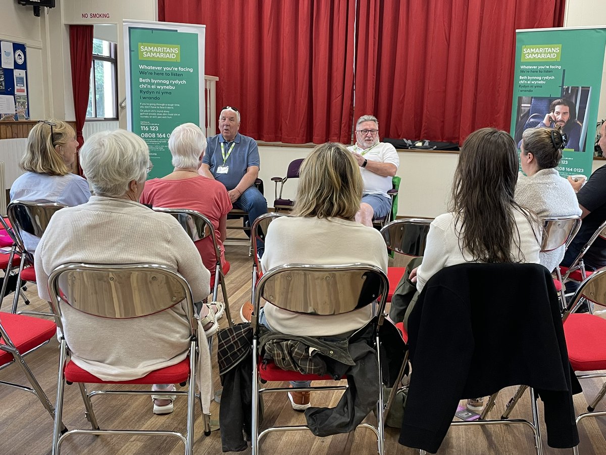 It's been a busy few weeks. Samaritans across Wales have been reaching out to show people we are there to support them 24/7. We've also been training communities to become better listeners and how to talk to people who are struggling. #Gofod3 #Pride #mentalhealth #support