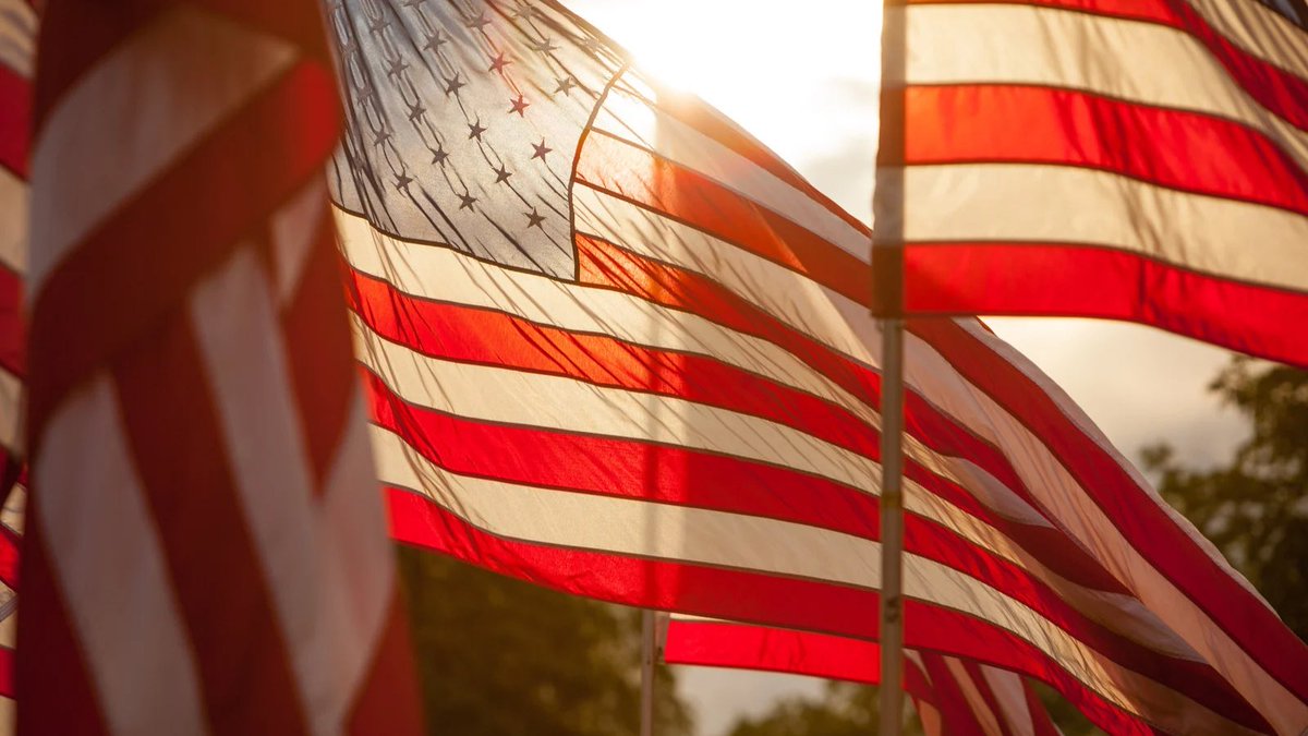 ImmunityBio's tweet image. On this Independence Day, we recognize the sacrifices made for our freedom and the strength of the communities that continue to move our nation forward. The team at ImmunityBio wishes you a safe and happy holiday.