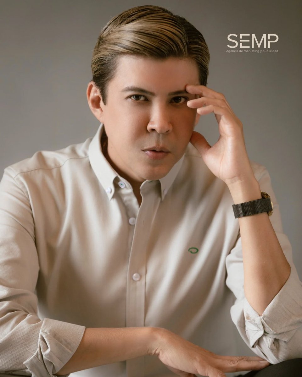 No se trata solo de lo que haces, sino de lo que construyes en el camino.
Me formé en Ecuador y fuera del país, pero los aprendizajes más valiosos han sido creando, equivocándome y soñando en voz alta.

Así nació <a href="/Semp_agencia/">Semp Agencia de marketing y publicidad</a> 
Y esto recién comienza.