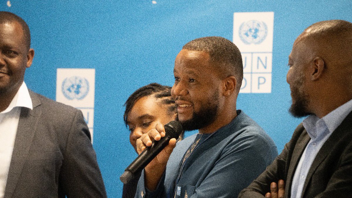 mznaab's tweet image. Agency. Ideation. Action.
These three words reflect a commitment to build WITH & FOR Africa’s youth.
🔵 Agency means recognizing youth as strategic actors.
🔵 Ideation means investing in both the thinking and the output.
🔵 Action means translating ideas into structured,…