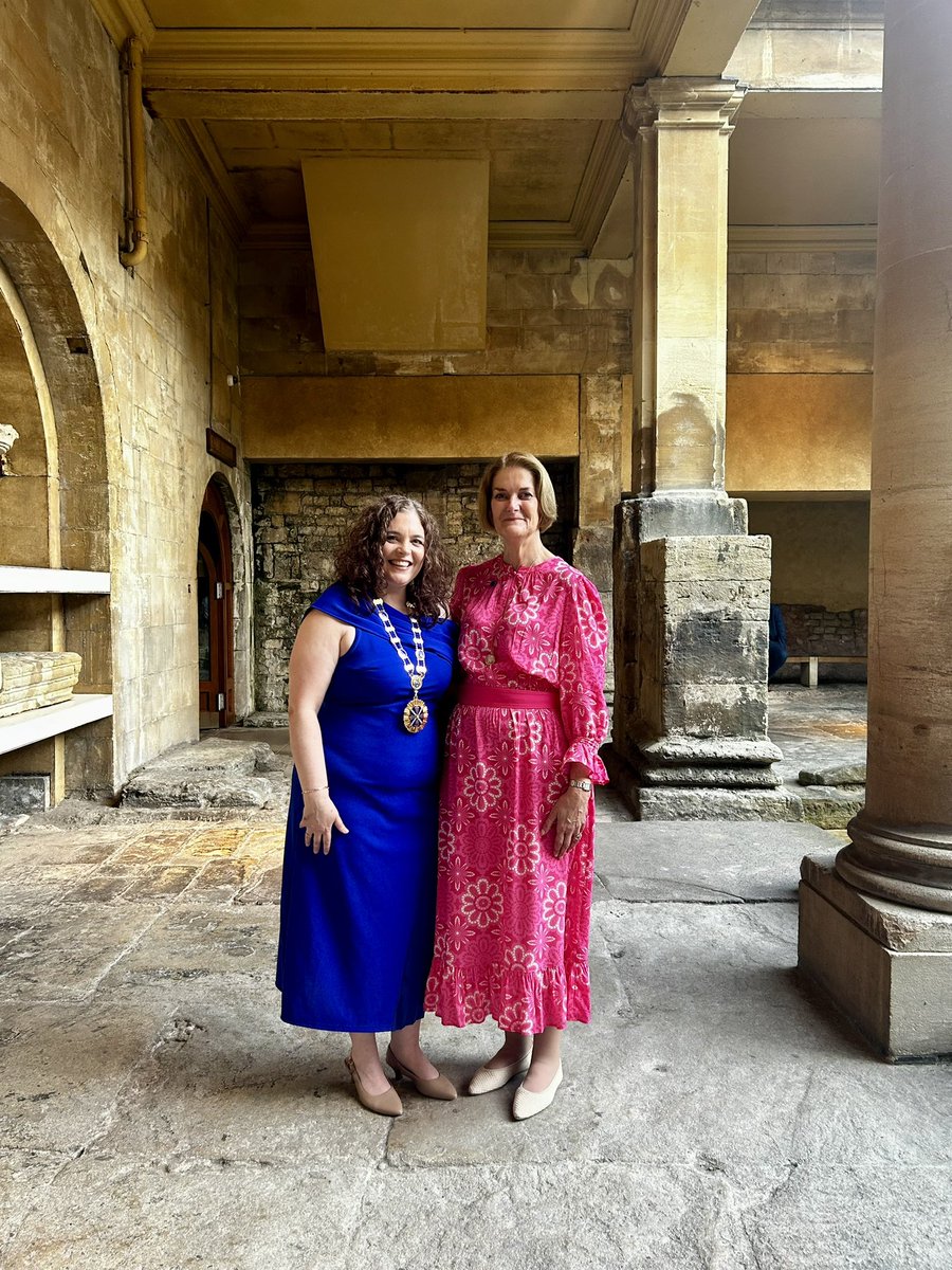 Delighted to be asked by Katie Thompson to be guest of honour &amp; speak at her inauguration as President of the Society of Radiographers

It was held at the Roman Baths, which holds personal significance &amp; it was wonderful to deliver my eulogy from the spot on which I was married!