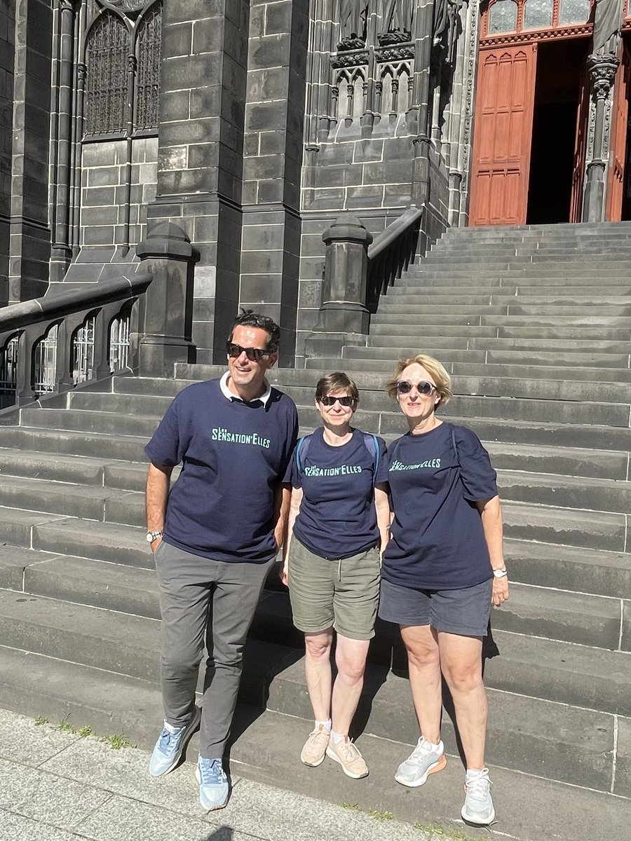 10 ème édition des <a href="/Sensation_elles/">Les Sensation'Elles du BTP</a> du #BTP à Clermont Ferrand : 500 femmes dirigeantes, 46 départements, 32 ateliers, une édition qui bat tous les records !  👏 et 🙏 à Cécile Blasco Pdte groupe femmes 63, Patricia Delépine Pdte Fdbtp 63, soutenues par Samuel Minot ,Pdt <a href="/FFBAura/">FFB Auvergne-Rhône-Alpes</a>