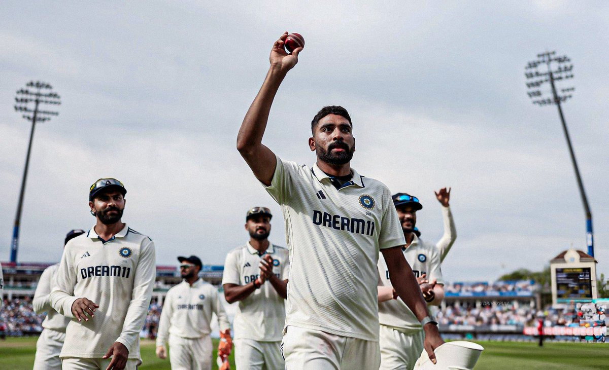 sachin_rt's tweet image. The biggest change I’ve noticed in Siraj has been his accuracy and consistency in landing the ball in the right areas. His persistence has been rewarded with 6 wickets.
Very ably supported by Akash Deep as well. Well done!
Special partnership between Brook and Smith who were…