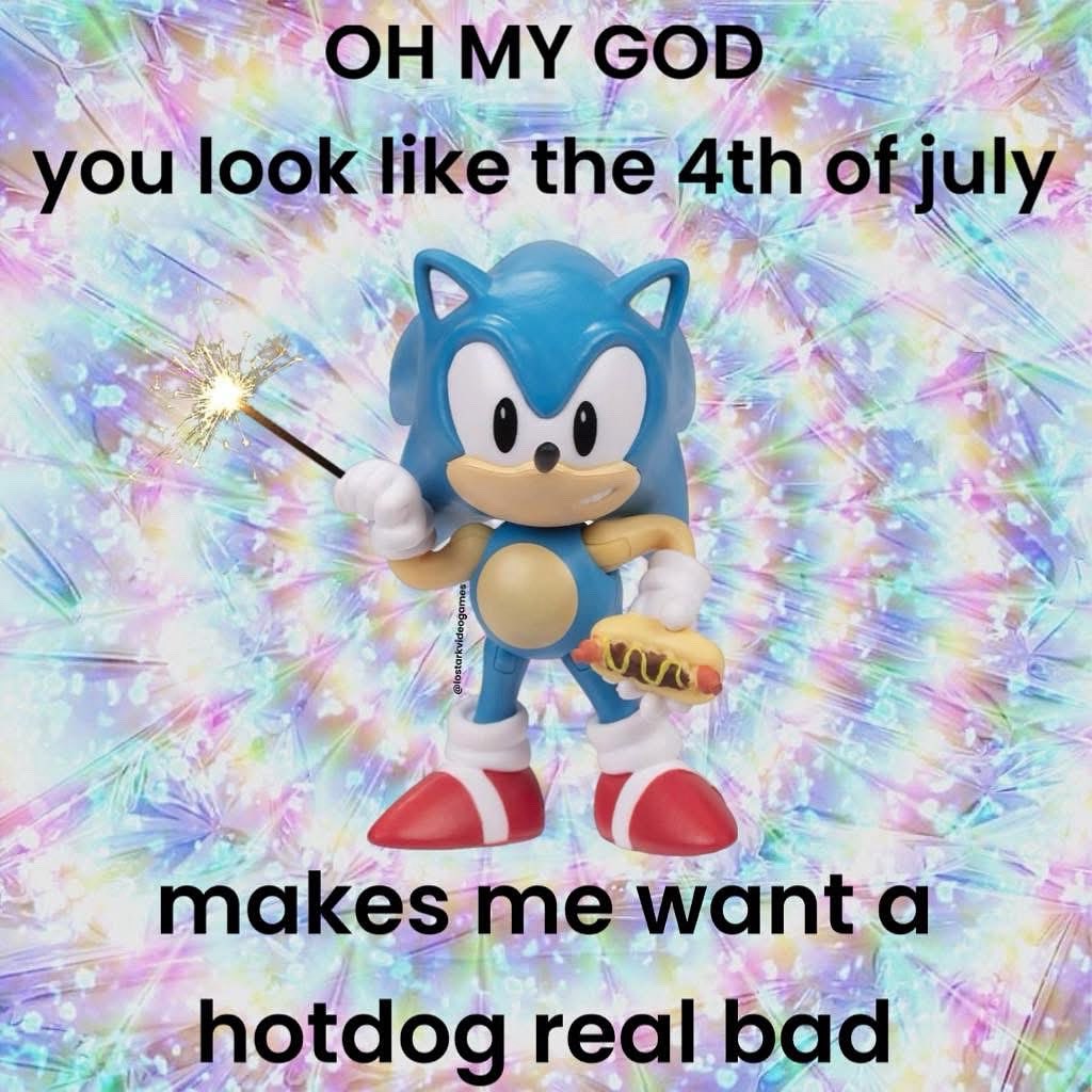 Happy 4th! Sonic's stopping by to remind you we're closed today and to save some dogs for him! ☀️🌭🧨

Stay safe out there. 💙