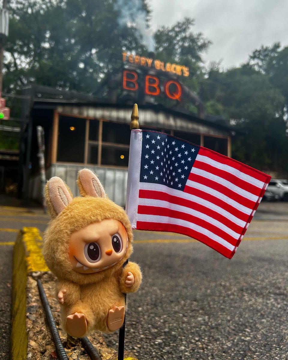 TerryBlacks_BBQ's tweet image. Fourth of July Bu-Bu-Q 🇺🇸
Thank you to all who serve our country - Happy Fourth of July!