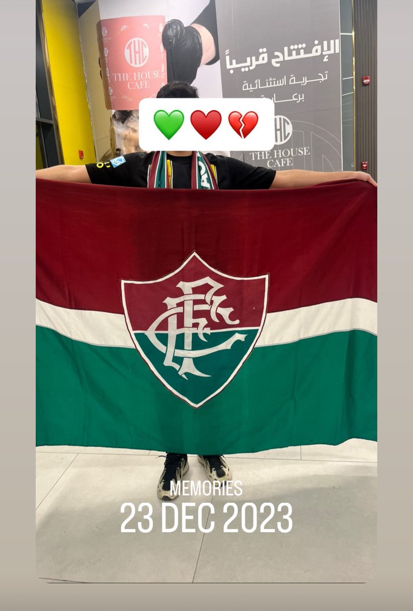 من صغر سني بـ اسمه اغني 💚❤️