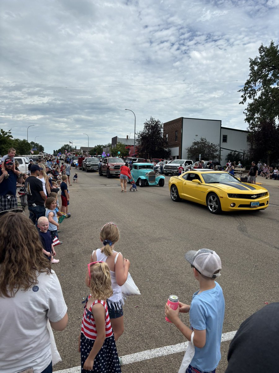 Hettinger Fourth of July parade never disappoints.