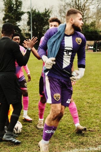 Name: Martin Arnauchkov
Age: 26
Position: Goalkeeper
Location: London
Previous Clubs: Cannons Wood, Athletic Newham, AS London

Level looking for: Step 5 and above