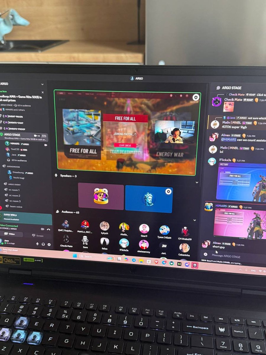 Jave 🔺 (@jave_gg) on Twitter photo Happy Independence Day!
Running some <a href="/BloodLoopGAME/">BloodLoop🔺 | Hero-Shooter</a> matches with the Argo crew today
65 + showed up, strongest community in the $AVAX trenches 🫶 Happy Independence Day!
Running some <a href="/BloodLoopGAME/">BloodLoop🔺 | Hero-Shooter</a> matches with the Argo crew today
65 + showed up, strongest community in the $AVAX trenches 🫶
