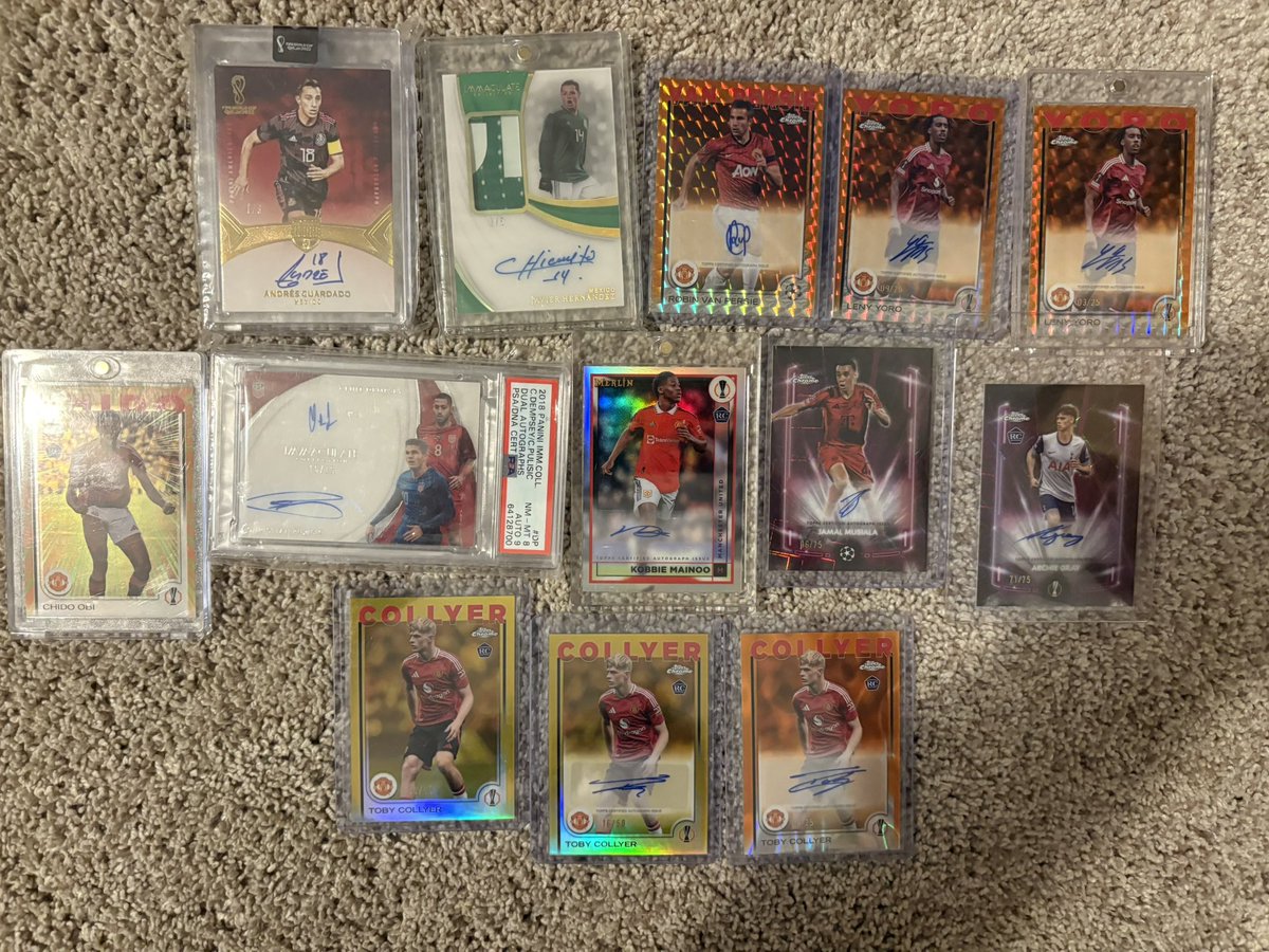 <a href="/jcutlersburner/">JayCutlersBurner</a> Have lower end stuff to just dm. Shipping $5 USA

Guardado /5- $215
2018 Chicharito /5 match worn- $400
RVP /25- $120
Yoro /25- $75 each
Chido Radiating rookie- $85
Pulisic Dempsey Dual (Super Rare)- $415
Mainoo rookie auto- $60
Musiala /75- $85
Gray /75- $75
All 3 Collyer- $125