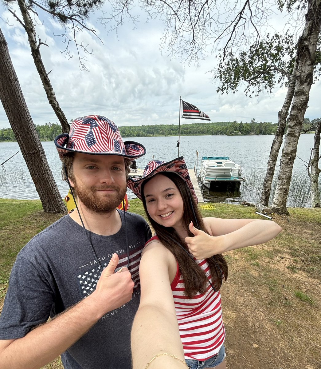 GabriellaHoxie's tweet image. Happy 4th of July! Enjoying some time up north with family celebrating the holiday weekend. Hope everyone has a fun and safe day celebrating our nation! 🇺🇸