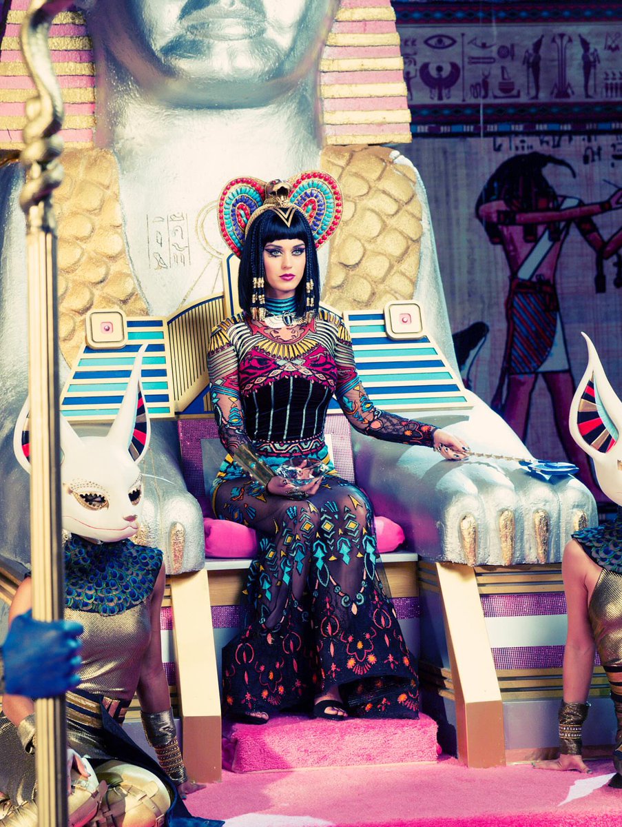 Portal Katy Perry tweet media
