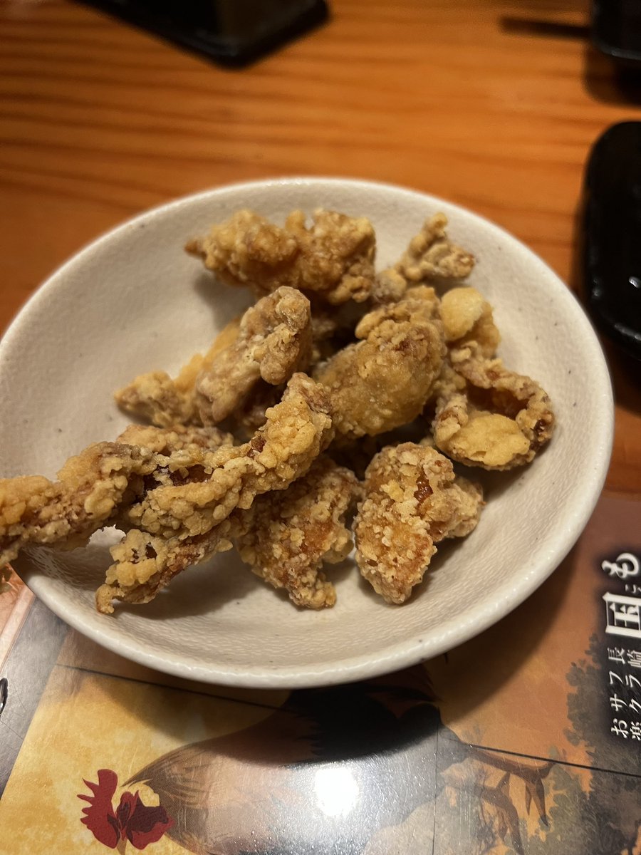 YaroG7's tweet image. “Honey you haven’t touched your Japanese fried chicken skins”
