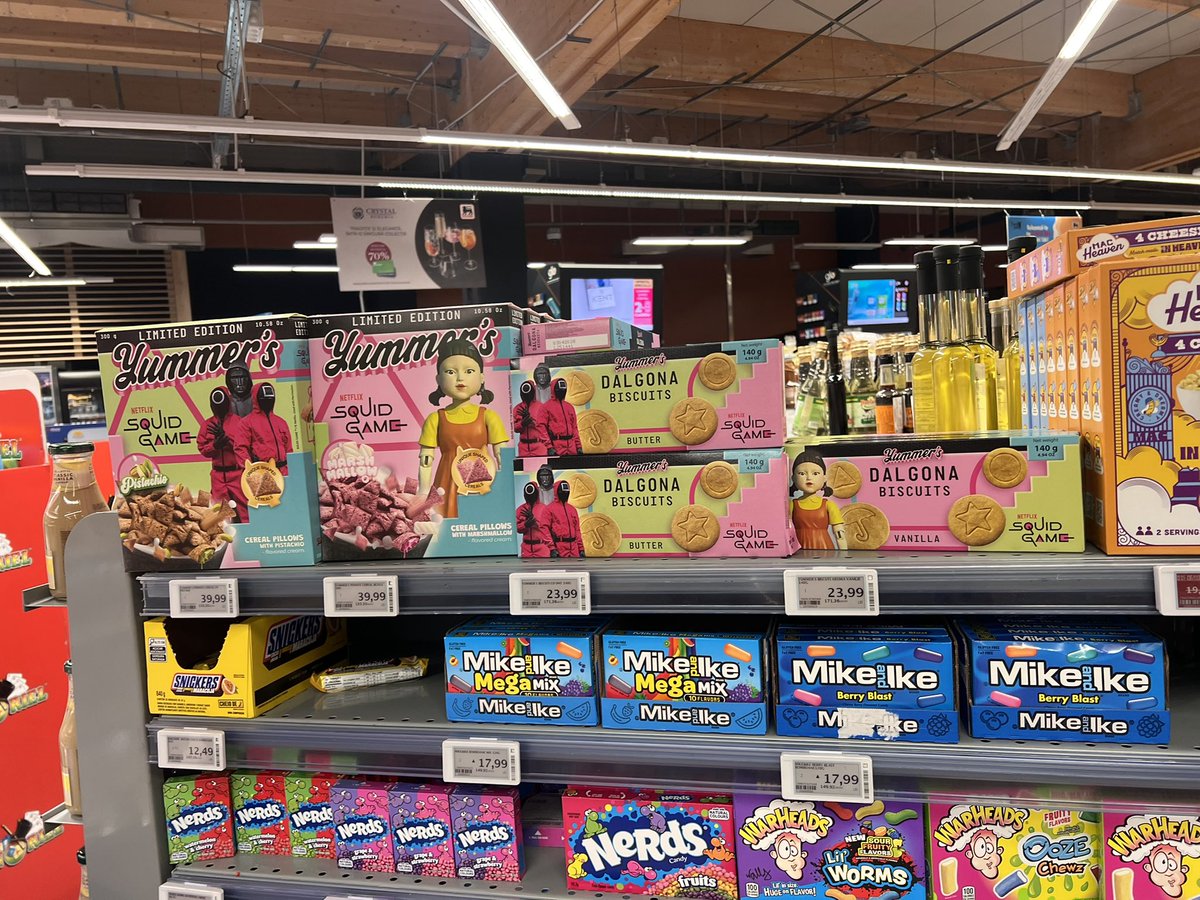 Visited Romania for the first time and witnessed the global reach of Netflix as I passed by the castle where they film #Wednesday and saw #SquidGame everywhere.