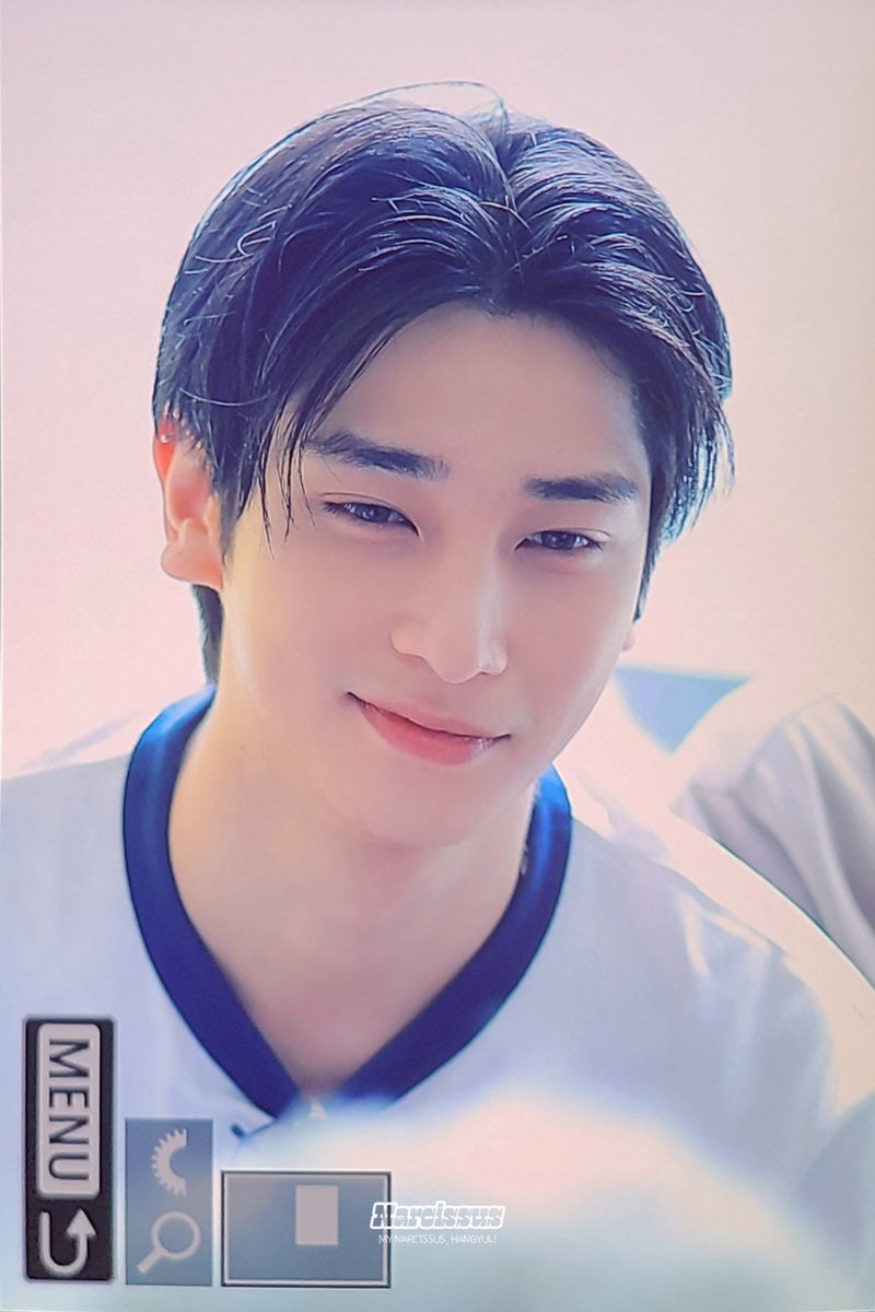 _Narcissus127's tweet photo. 250704 너무너무너무 더워서 아기 백구 강아지가 살살 녹아요 🫠🫠
#한결 #HANGYUL #POLARIX https://t.co/lsZZU25uQa