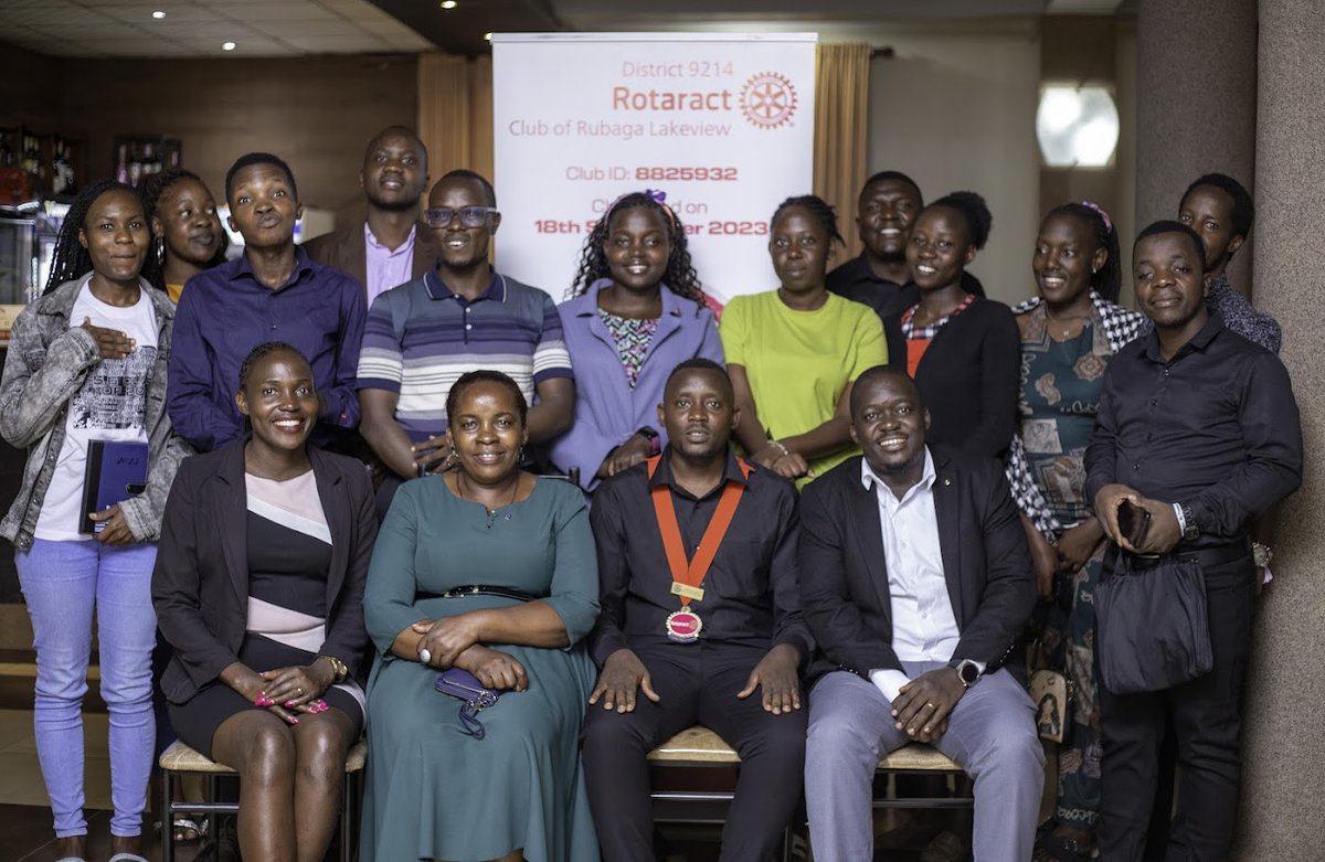 geofbusinge's tweet image. I had the honor of presiding over the peaceful handover ceremony at  @rubaga_lakeview  last evening at @jevinehotel1 . This club is sponsored by @rubagalakeview. All the best Action President @goobi_gabriel 
@rotaryd9214 @RotaractD9214 @prossy_lukwago