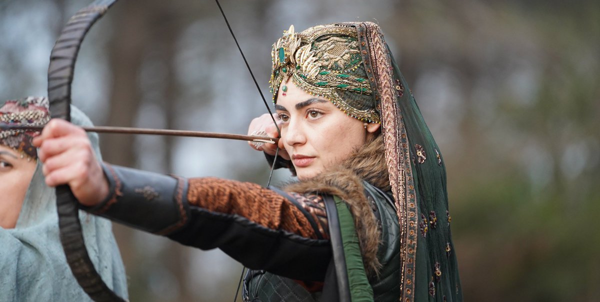 suzestful's tweet photo. like mother like daughter 🏹

#BalaHatun #Halime #BalHal https://t.co/cbbfXRIAAN