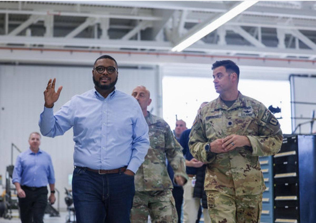 AustinDavisPA's tweet image. Happy 4th of July, Pennsylvania! Today we celebrate our freedom and resilience. 🇺🇸🇺🇸🇺🇸

A heartfelt thank you to all the brave men and women in our military who fight for and protect our freedom.