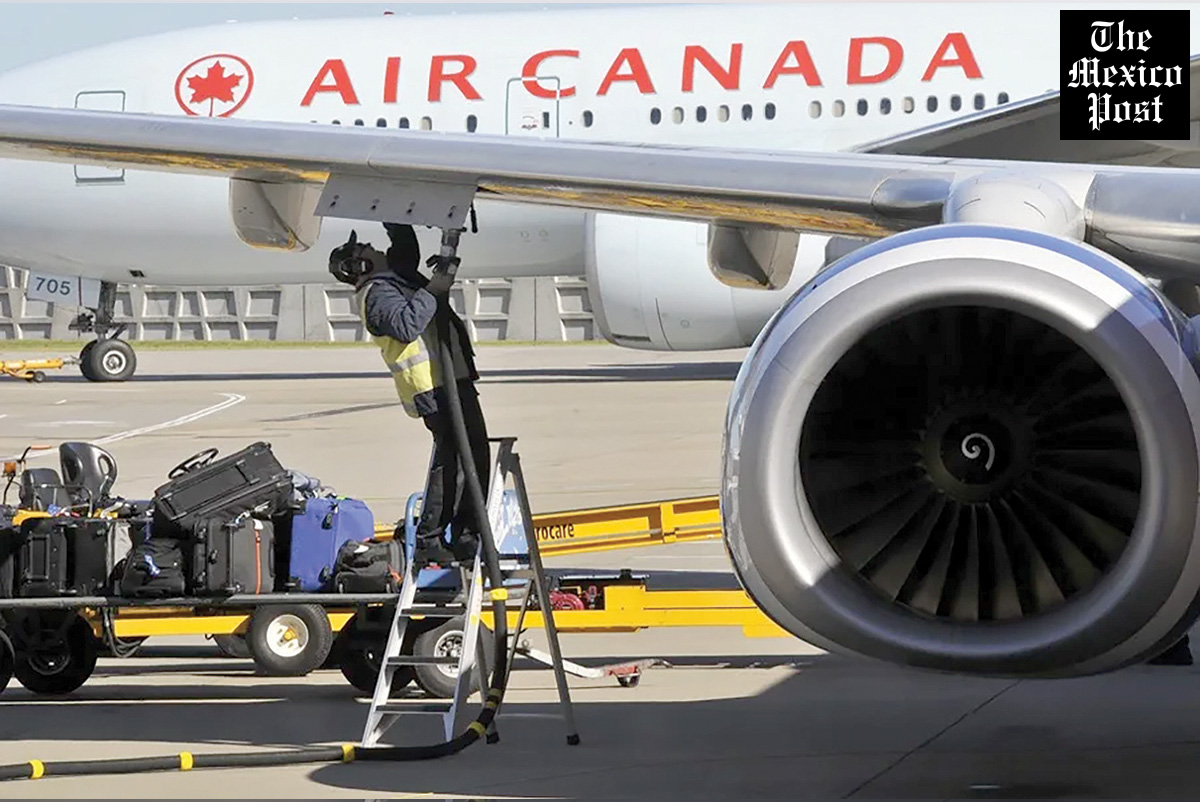 MexicoPost's tweet image. #Amenazas de #bombas obligan a #SuspenderTemporalmente el #TráficoAéreo en #Canadá

@navcanada informó que el #servicio se iba reanudando de forma #gradual, pero también advirtió a los #pasajeros que esperasen #retrasos en sus #vuelos.
themexicopost.com/?p=62793