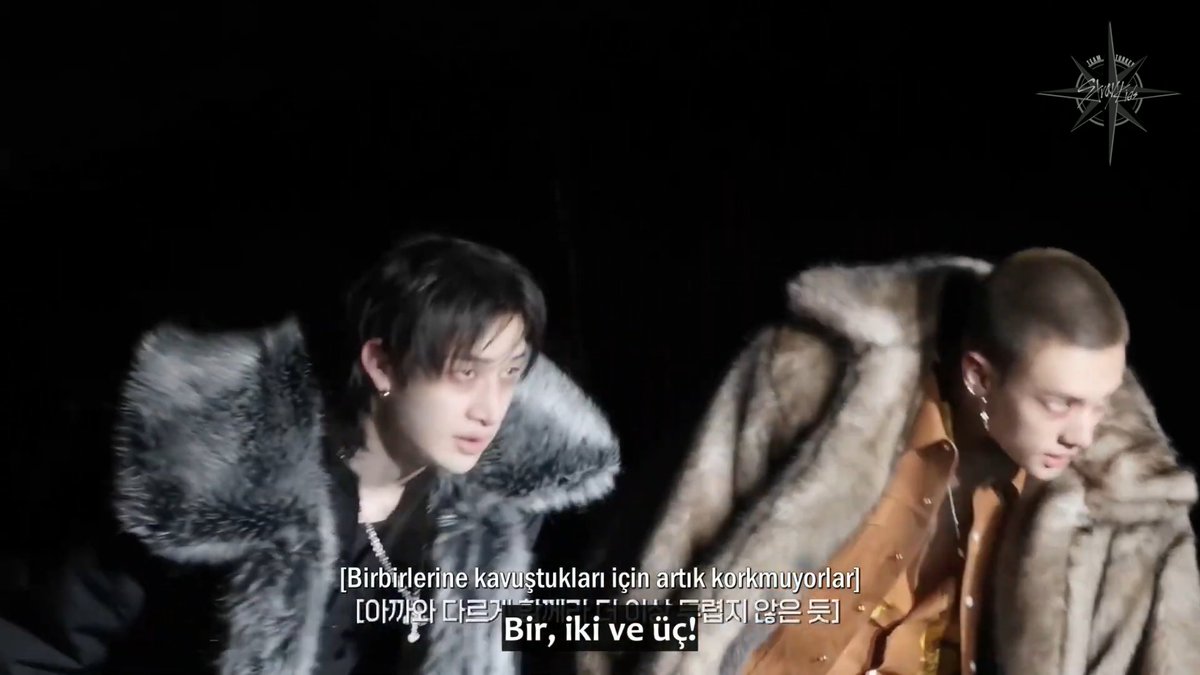 🎥 | #SKZÇEVİRİ

Stray Kids "ESCAPE (Bang Chan &amp; Hyunjin)" Video MAKING FILM

Keyifli seyirler dileriz~ 🤍

Çeviri: Lily
Kontrol: Yoojin
Zamanlama/Düzenleme: zeyneul

🗝️youtu.be/qRz8fbsk_Tg