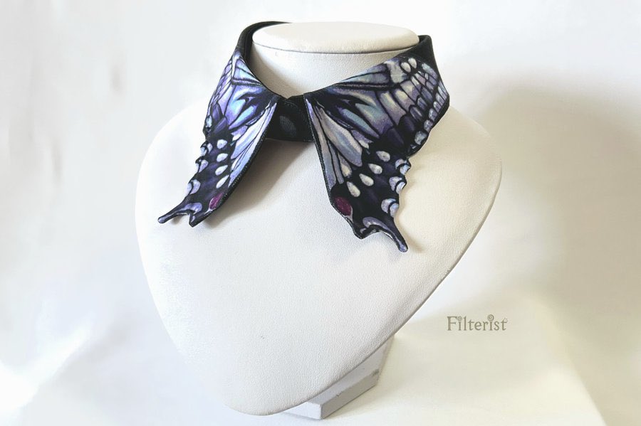 🎁夏休み前のプレゼント企画！🎁
抽選で1名様に、蝶々付け衿-nocturne-サンプル版をプレゼントさせていただきます。(製品版と同素材で制作しています🦋)
○応募方法○
・アカウントをフォロー
・このポストをいいね&amp;リポスト
○締切○
7/11 20:00まで
当選者様には直接DMでご連絡させていただきます✉️