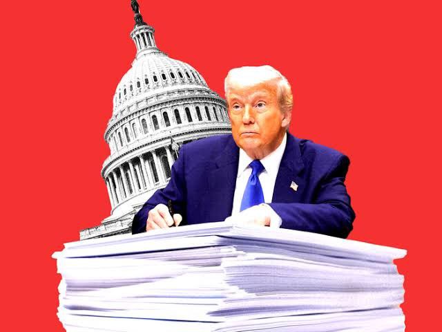 cipher_4L's tweet photo. 🔈 JUST IN: 🇺🇸 Trump to sign Big Beautiful Bill into law tonight at 10:00 PM Nigerian time — White House 🔥 https://t.co/IP7qRpofUC