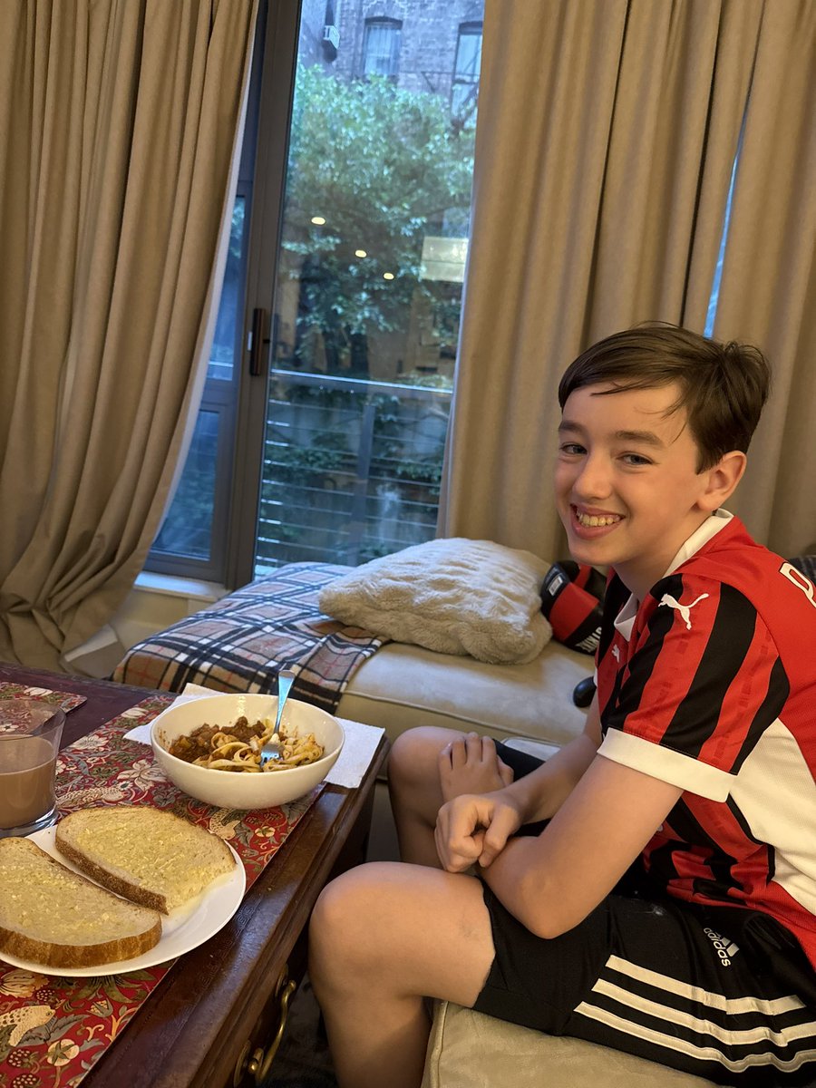 Xavier A. Santiago tweet media