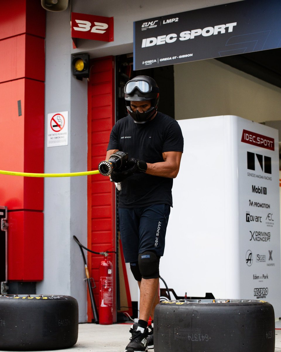 IDEC SPORT Racing (@idecsportracing) on Twitter photo PIT STOP CHALLENGE ⏳
Our pit stop crew on car #18 
Pit stop challenge at 6:15 tonight ! 
#idecsport #Imola #4hoursofimola PIT STOP CHALLENGE ⏳
Our pit stop crew on car #18 
Pit stop challenge at 6:15 tonight ! 
#idecsport #Imola #4hoursofimola