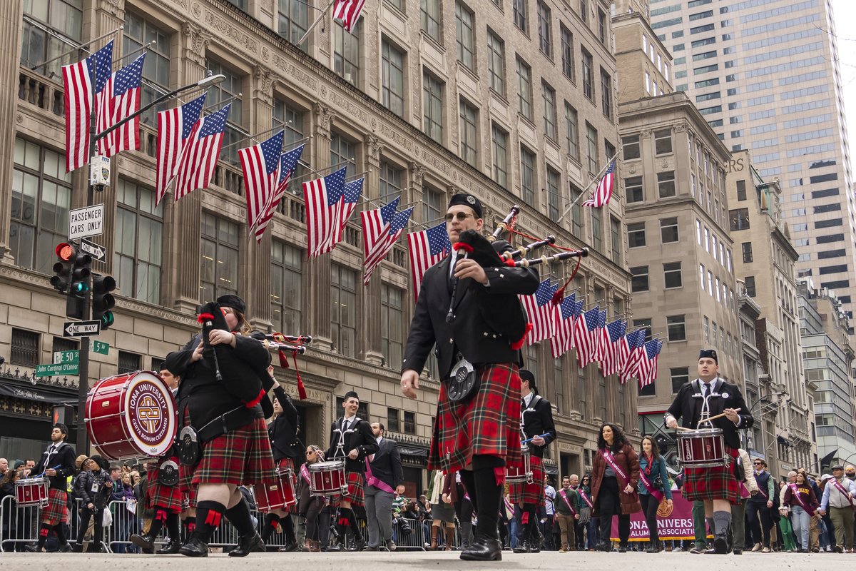 Wishing all our Gaels a happy Fourth of July! 🎇
