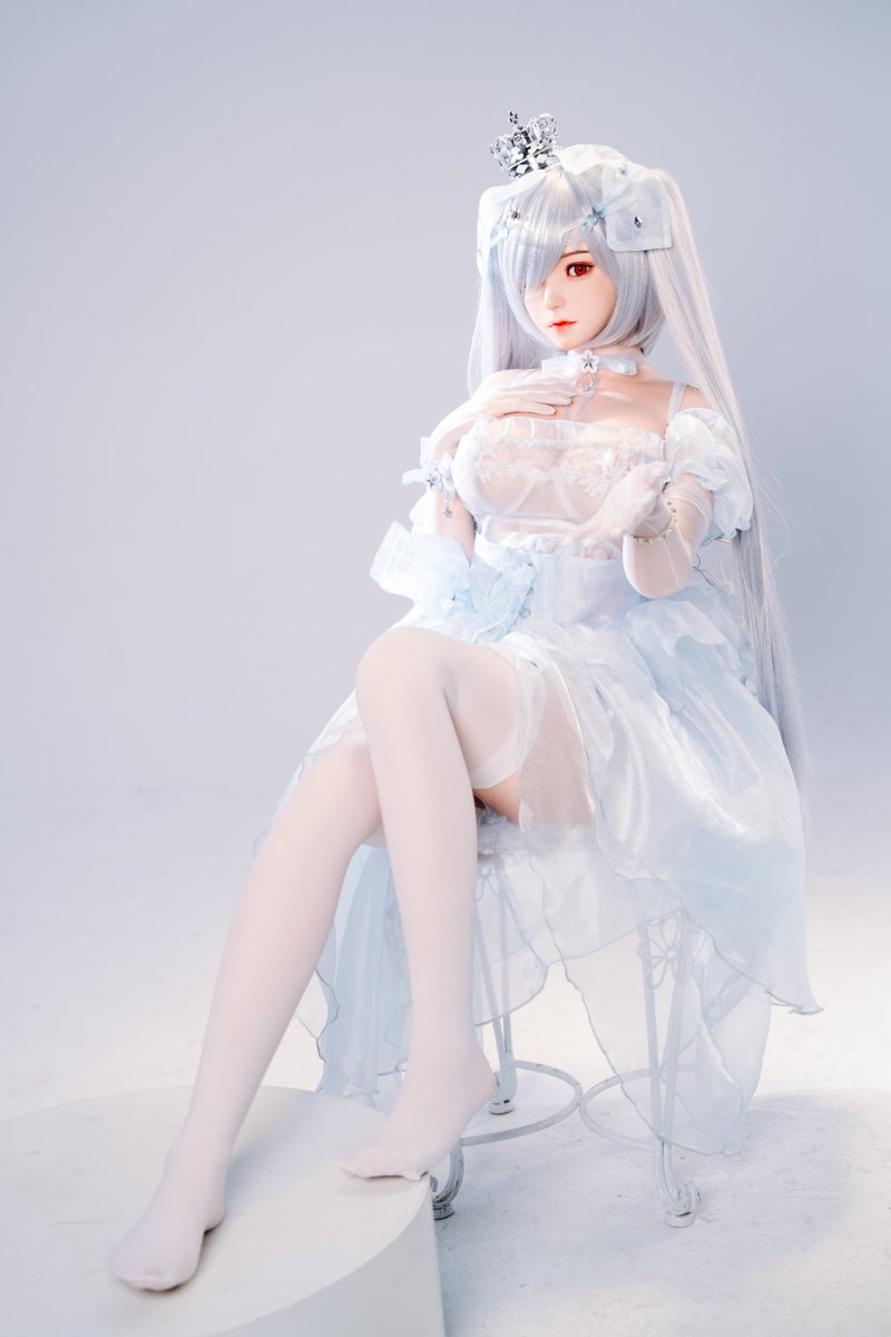 Now me, the princess is inviting you...
#Bezlya #sexdoll #lovedoll #realdoll #等身大ドール #sextoy #人形写真 #ラブ人形 #セックス人形 #sexy #waifu #ラブドールであそぼう