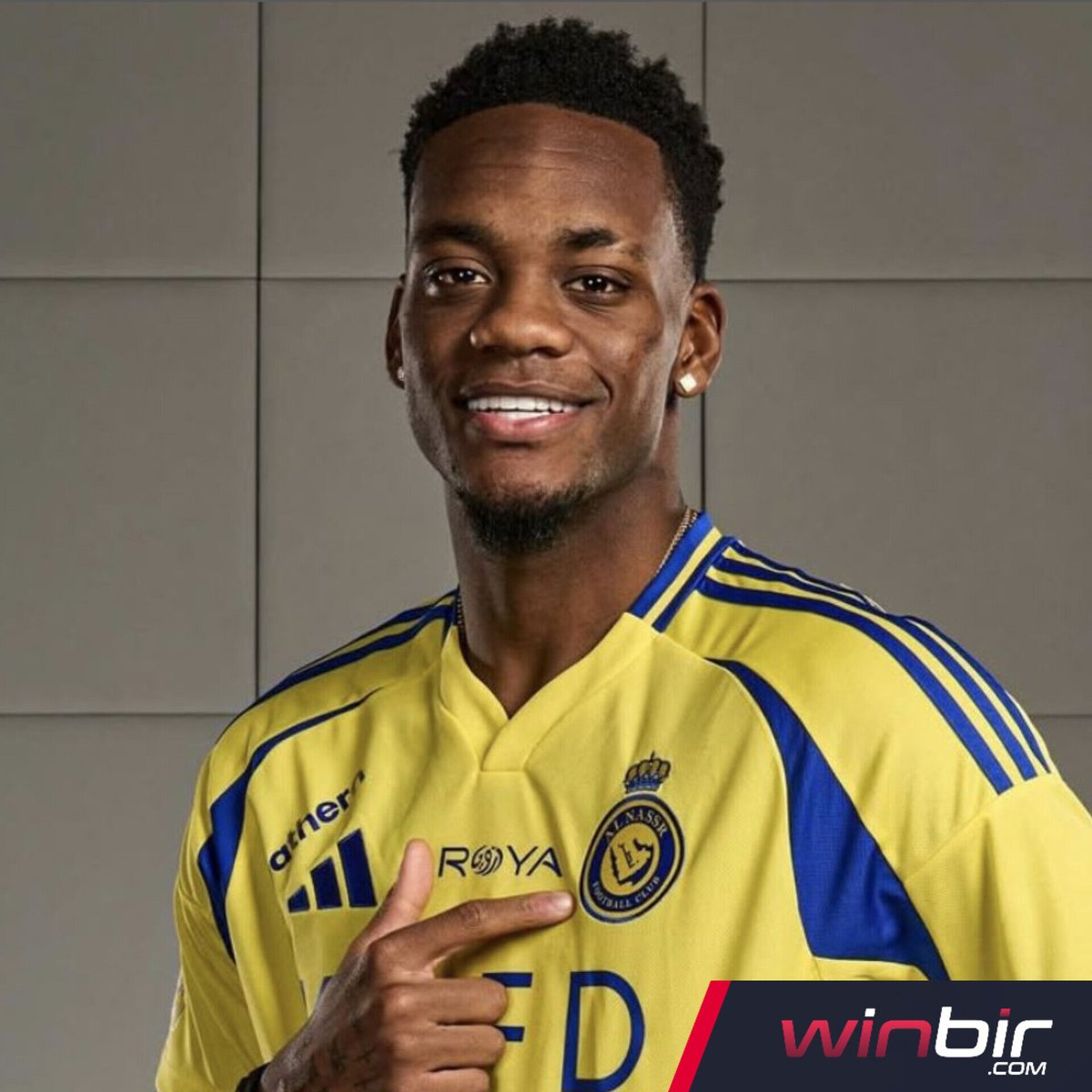 Fenerbahçe'ye transfer olan Jhon Duran'ın toplam maliyeti 20 milyon Euro. (Yağız Sabuncuoğlu)