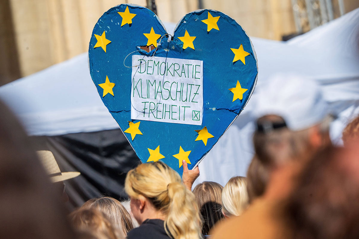 LibMod - Zentrum Liberale Moderne (@liberalemoderne) on Twitter photo 🚨🎓 Jetzt bewerben: Essaypreis „Wirtschaft und Demokratie“ 2025 🖊️
Das Zentrum Liberale Moderne und die WirtschaftsWoche <a href="/wiwo/">WirtschaftsWoche</a> schreiben 2025 wieder den Essaypreis „Wirtschaft und Demokratie“ aus, der diesmal in zwei Kategorien vergeben wird. Die prämierten Texte werden in der 🚨🎓 Jetzt bewerben: Essaypreis „Wirtschaft und Demokratie“ 2025 🖊️
Das Zentrum Liberale Moderne und die WirtschaftsWoche <a href="/wiwo/">WirtschaftsWoche</a> schreiben 2025 wieder den Essaypreis „Wirtschaft und Demokratie“ aus, der diesmal in zwei Kategorien vergeben wird. Die prämierten Texte werden in der