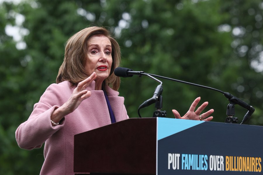 TeamPelosi's tweet image. On #July4 eve, Republicans could've passed a budget bringing us closer to the promise of the Declaration of Independence—but chose a Big Ugly Bill that throws millions off health care & guts our safety net. We'll keep fighting for America's promise FOR ALL not the privileged few.…