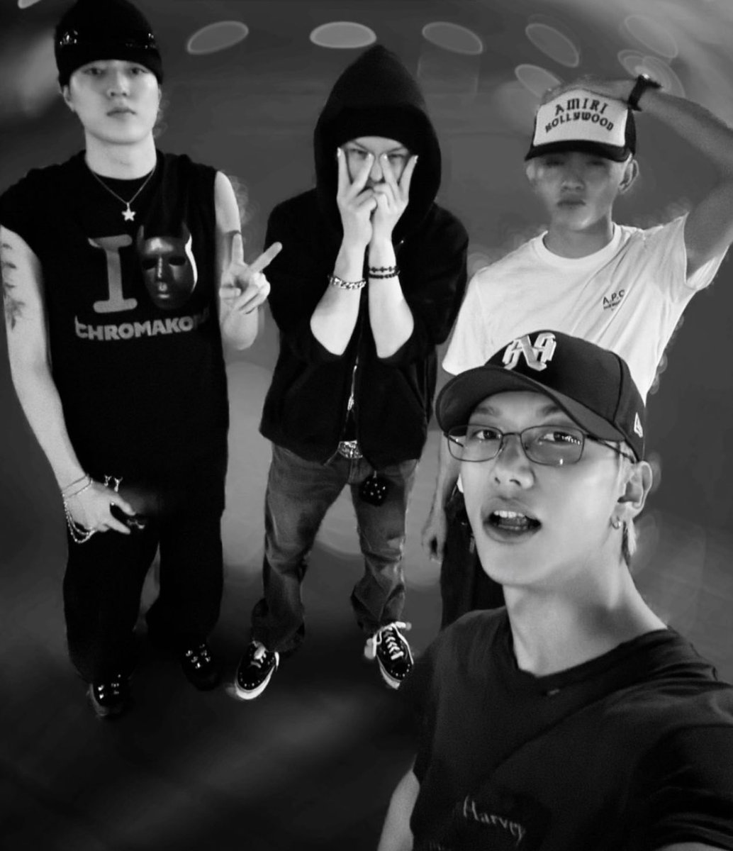 この1枚の写真だけで めっちゃ語れる自身謎にある((