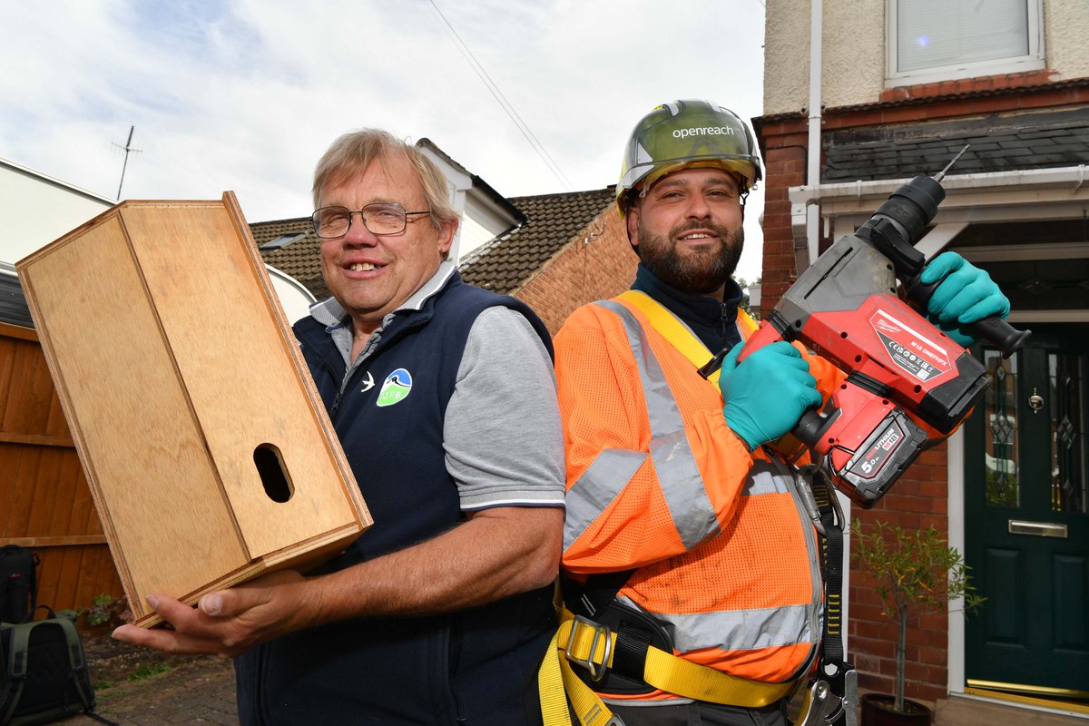 WeAreOpenreach's tweet image. We’re proud to team up with @rspb to help protect wildlife and preserve natural habitats! 

Check out our amazing engineers in Worcester lending a hand to install swift boxes for @swiftsweek—going above and beyond for our feathered friends!