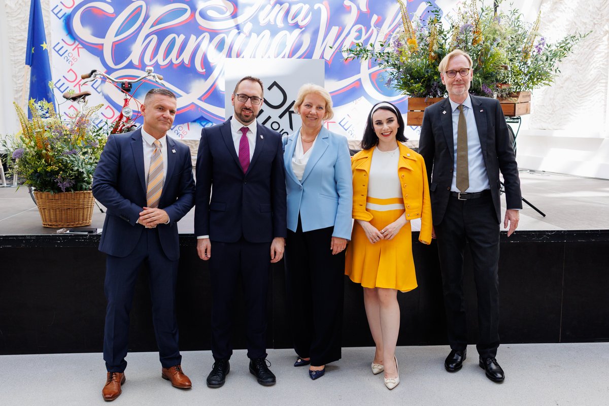 In 18 years of my professional companionship with 🇩🇰, together we have reached adulthood. As the greatest expert on 🇩🇰 among Croatian international relations specialists, I was the master of ceremony at the event in Zagreb dedicated to 🇩🇰 EU presidency. #denmarkincroatia