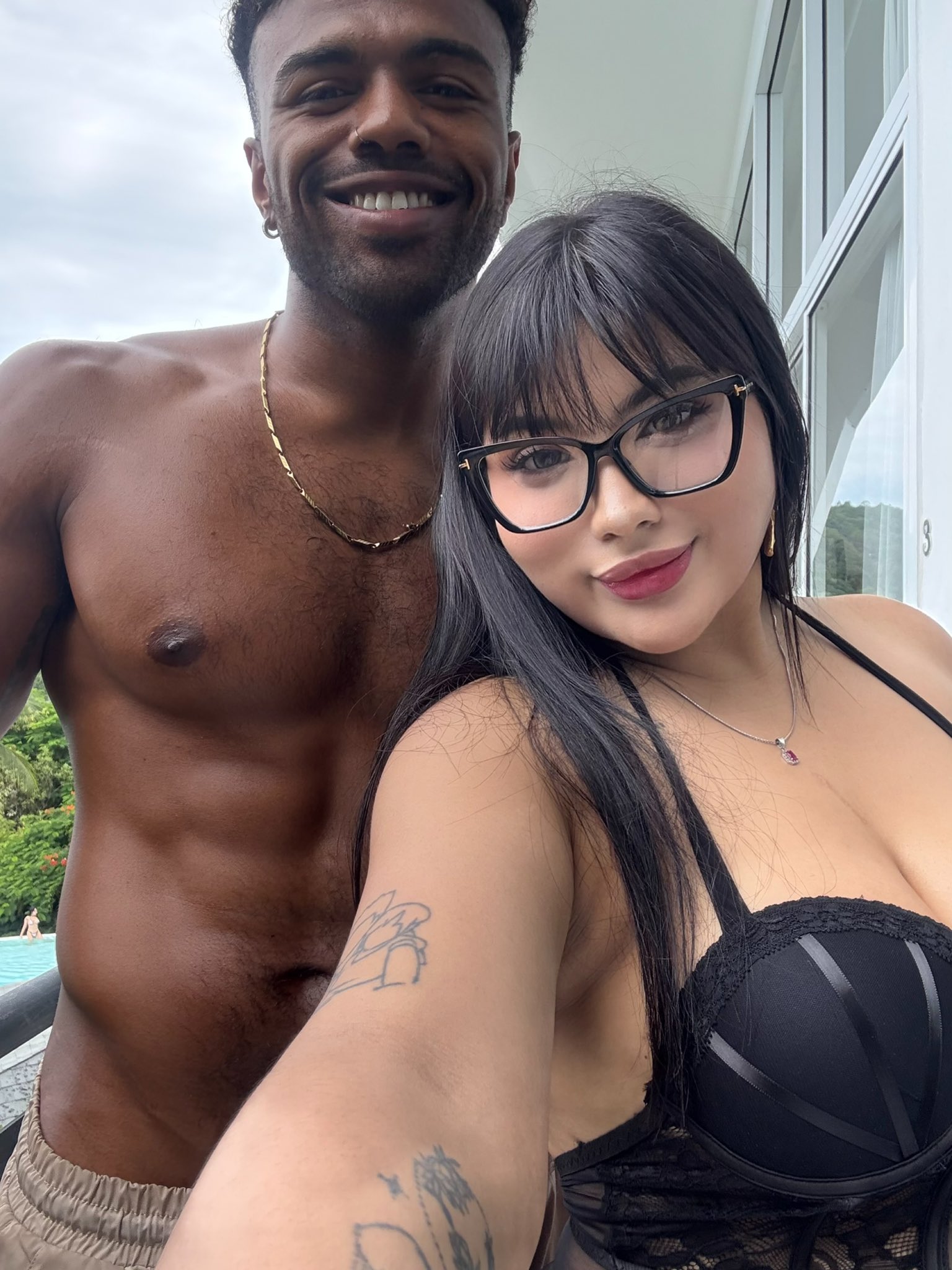 dea ayu on X: omg~~ he is my first bbc 🫣🫣🫣 t.coQLdPdTJoB8  t.couJcj9OjQ2q  X