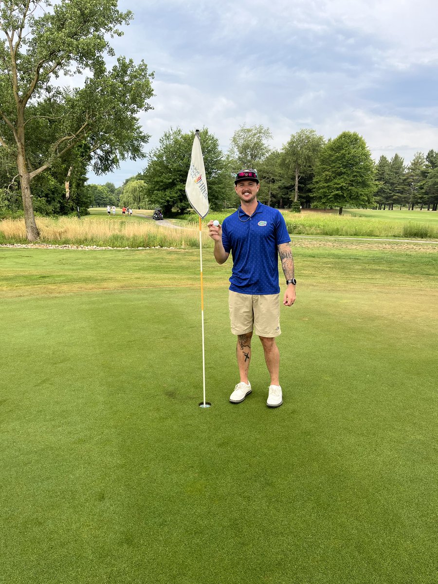 mike_folta's tweet image. What’s more American than my Navy pilot brother-in-law dunking his first hole-in-1 on the 4th of July? 

130 with a P-wedge

Atta boy Kiel! 🦅🇺🇸⛳️