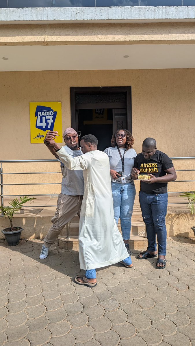 Nilicome Nairobi nikidhani kuna Bidii kumbe CBD 😂 

#Maskani #HapaNdipo #Radio47 #BillyNaMbaruk #Billy