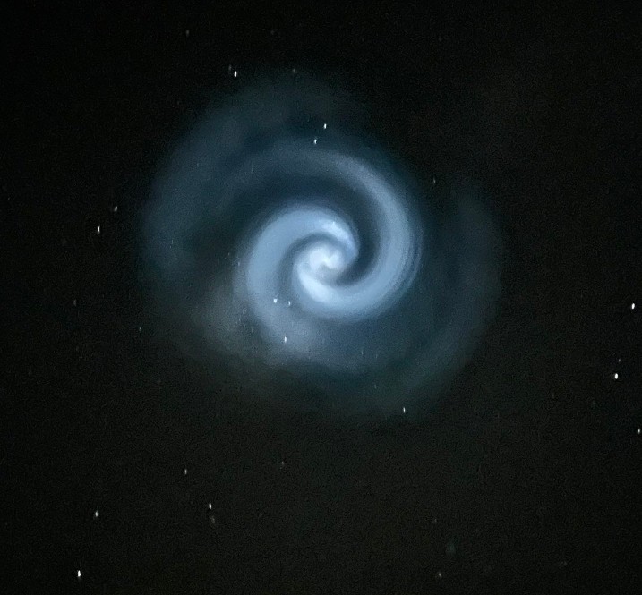 Soylu Türk evladı Nihat Genç abimizi uçmağa uğurladık.Kutlu tini şad olsun.Büyük ruhlara ölmek yoktur...