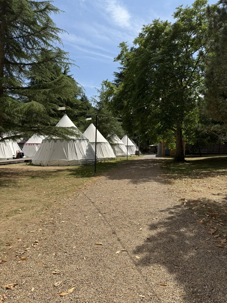 Warwick Castle glamping and then Warwick sessions to watch The Stranglers, Buzzcocks, Skids