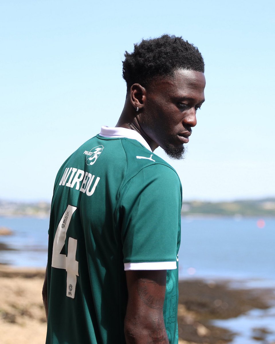 brendanwiredu's tweet image. delighted to sign for @Argyle .
let’s make some history.. ready to give my all.
can’t wait to see you all at Home Park!💚