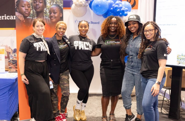 MyBigFuture's tweet image. Headed to #ESSENCEFest this weekend?

Stop by College Board’s #BigFuture booth to explore tools that help high school students plan their future — from scholarships to college and career quizzes! 🚀 

Plus, grab a free BigFuture fan to help you cool off in the NOLA heat! ☀️