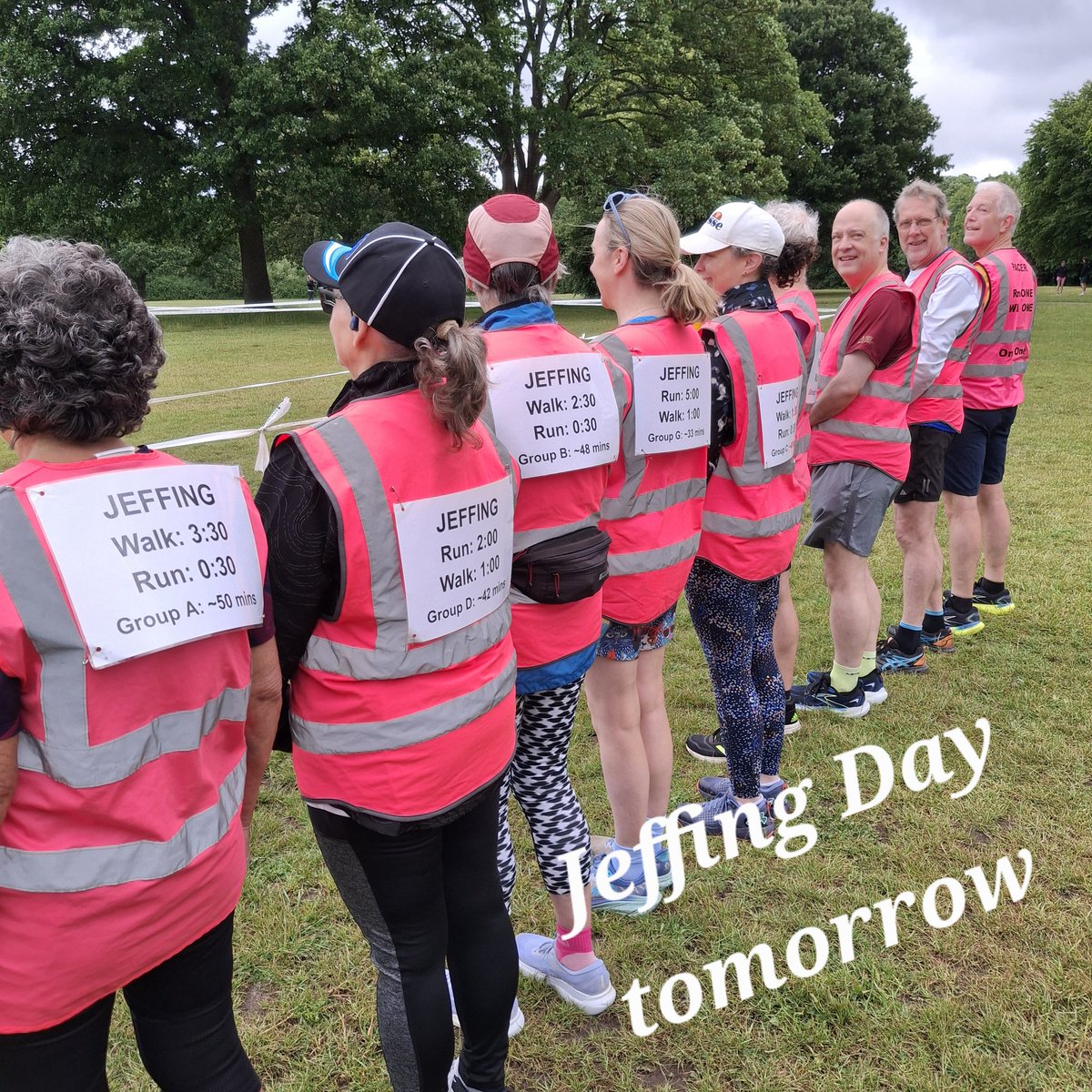 The Nonsuch Jeffers are back tomorrow at #nonsuchparkrun.

Check out the run/walk times on the hi-vised volunteers near the start line. 

#loveparkrun #lovevolunteering #parkrunjeffing