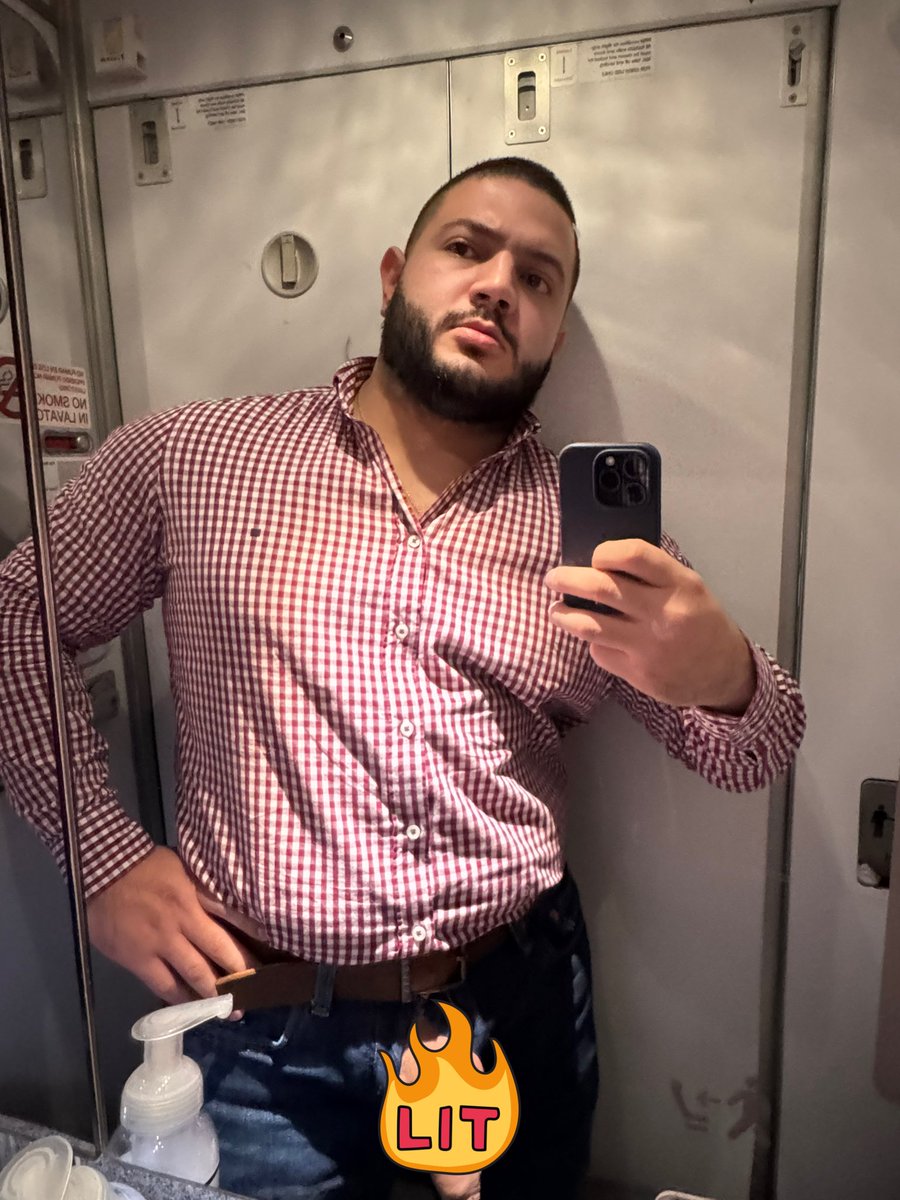 Por los aires  ✈️ 

onlyfans.com/leogarciadubb

Mucho mas 🥵🥵