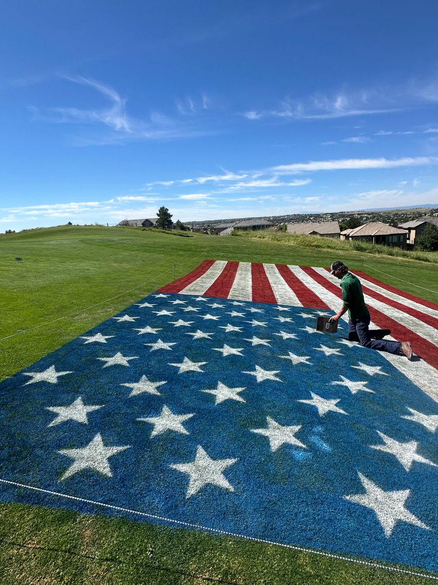 golfaurora's tweet image. Happy Birthday, America!!!

The Saddle Rock Turf Team went all out for the Fourth of July this year. Nice job, fellas! 🇺🇸 

[Image description: American flag painted on hole No. 4 at Saddle Rock]